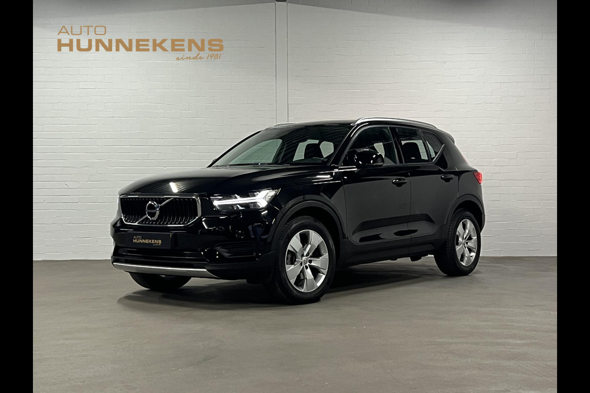 Volvo XC40 1.5 T3 Momentum Trekhaak | Cruise-/climate control | Achteruitrij camera | Carplay | Stoelverwarming