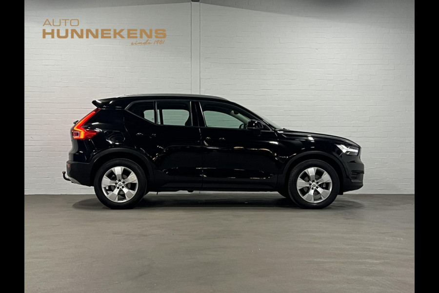 Volvo XC40 1.5 T3 Momentum Trekhaak | Cruise-/climate control | Achteruitrij camera | Carplay | Stoelverwarming