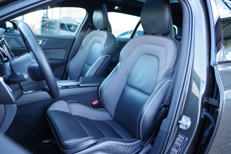 Volvo V60 2.0 B3 163 PK R-Design, Panoramadak, Harman/Kardon, Trekhaak, Leder, Sportstoelen