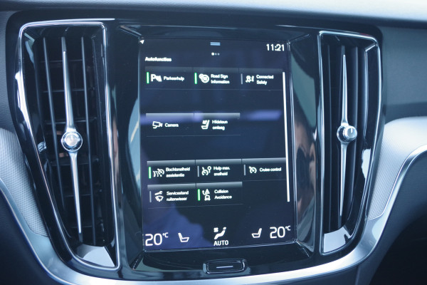 Volvo V60 2.0 B3 163 PK R-Design, Panoramadak, Harman/Kardon, Trekhaak, Leder, Sportstoelen