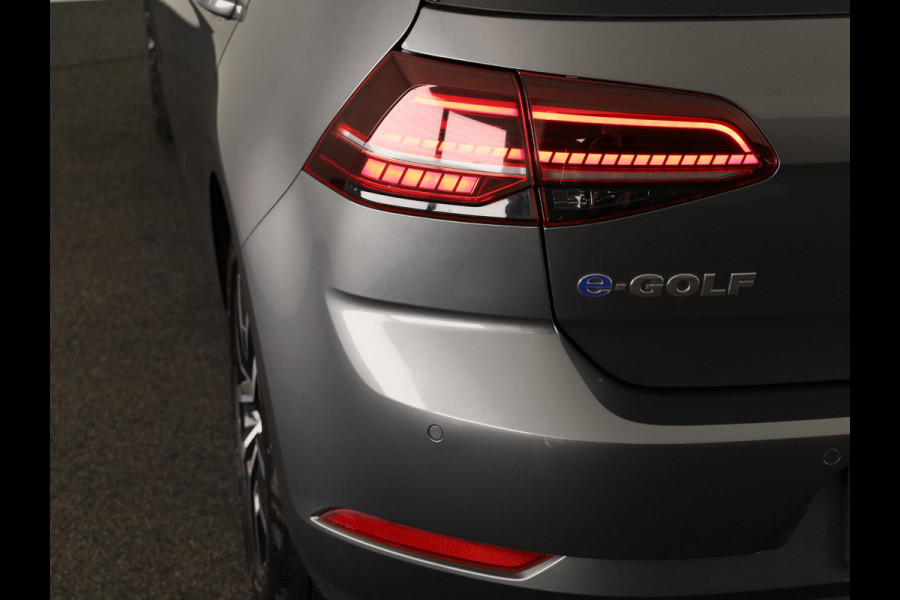 Volkswagen e-Golf E-DITION 136 pk | Navigatie | Warmtepomp | Parkeersensoren | Adaptieve cruise control | Keyless | Stoelverwarming |
