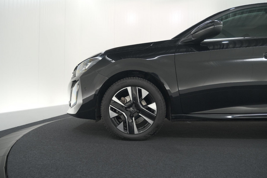 Peugeot 208 Hybrid 100 e-DCS6 Allure | Camera | Navigatie | Apple Carplay | Parkeersensoren