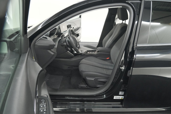 Peugeot 208 Hybrid 100 e-DCS6 Allure | Camera | Navigatie | Apple Carplay | Parkeersensoren