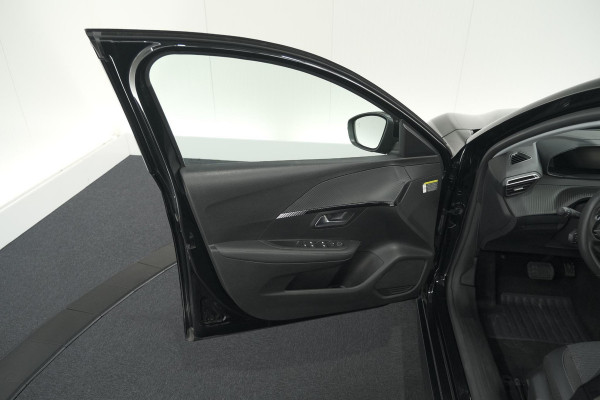 Peugeot 208 Hybrid 100 e-DCS6 Allure | Camera | Navigatie | Apple Carplay | Parkeersensoren