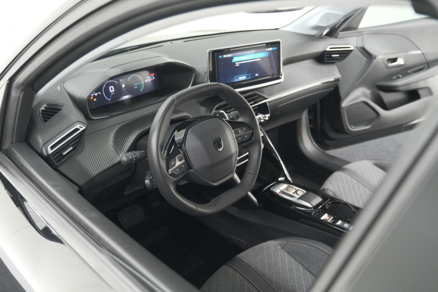Peugeot 208 Hybrid 100 e-DCS6 Allure | Camera | Navigatie | Apple Carplay | Parkeersensoren