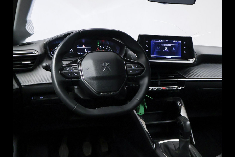 Peugeot 208 1.2 PureTech Allure Sport (APPLE CARPLAY,NAVI,PDC,CRUISE,LED,ELEKTRISCH PAKKET,SPORTSTOELEN,LM VELGEN)