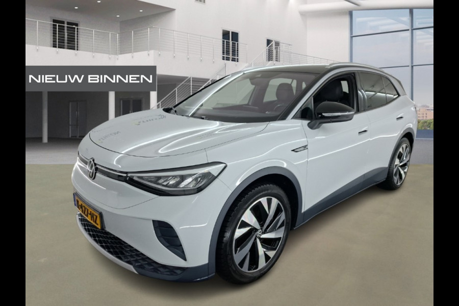 Volkswagen ID.4 First 77 kWh | Stoelverwarming | Stuurverwarming | Trekhaak | Adaptive Cruise Control | Navigatie | Apple Carplay | Keyless | Camera | Parkersensoren |