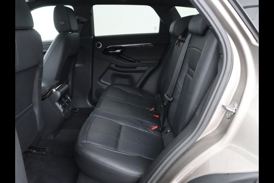 Land Rover Range Rover Evoque 1.5 P300e AWD R-Dynamic | Panoramadak | Leder | Stoelverwarming | Meridian Audio | Keyless | Trekhaak | Carplay | Navigatie | Camera | Stuurverwarming | PHEV | Plug In