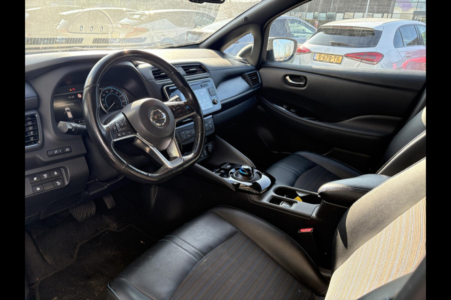 Nissan Leaf Tekna 40 kWh | ProPilot | 360 Camera | Stoelverwarming | BOSE | Stuurverwarming |