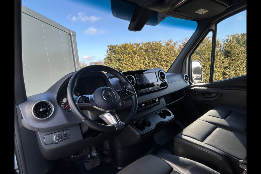 Mercedes-Benz Sprinter 317 CDI AUTOMAAT FACELIFT SELECT / L2H1 / BPM VRIJ! / 3.5T TREKHAAK / LED / BLINDSPOT / CAMERA / 10"MBUX / STOELVERW