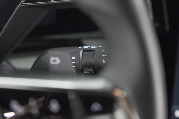 Renault Mégane E-Tech EV60 Optimum Charge Techno | HR Verlagingsveren | Adaptieve Cruise Control | Winterpakket | Camera