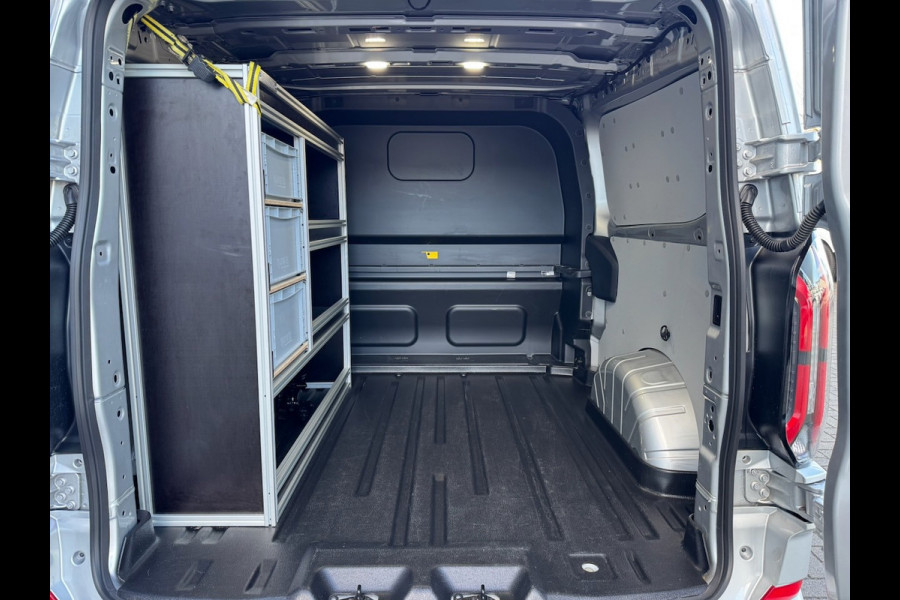 Ford Transit Custom 2.0 TDCI L2H1 Sport DC AWD 170pk | L+R Elek. Schuif | 360 Camera | Navi | CarPlay | 5-Zits | Assist Pack
