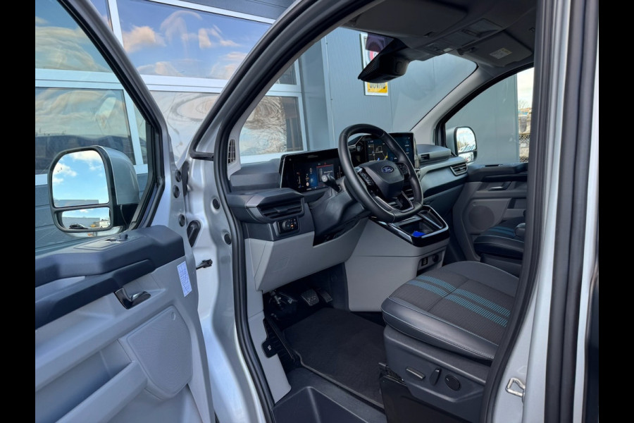 Ford Transit Custom 2.0 TDCI L2H1 Sport DC AWD 170pk | L+R Elek. Schuif | 360 Camera | Navi | CarPlay | 5-Zits | Assist Pack