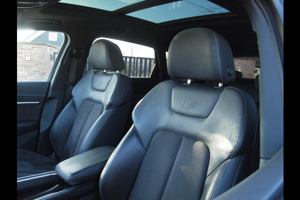 Audi e-tron 55 quattro S edition 95 kWh | SOH 95% | S-Line | Panoramadak | Trekhaak | Apple Carplay | Cruise Control | Parkeersensoren |
