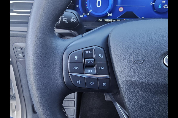 Ford Kuga Vignale Panoramadak | Lederen bekleding | Stoelgeheugen | Elektrische Achterklep | Winterpack | Zéér compleet!