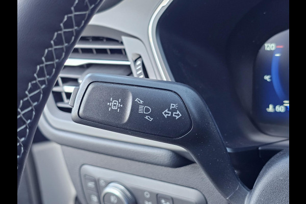 Ford Kuga Vignale Panoramadak | Lederen bekleding | Stoelgeheugen | Elektrische Achterklep | Winterpack | Zéér compleet!