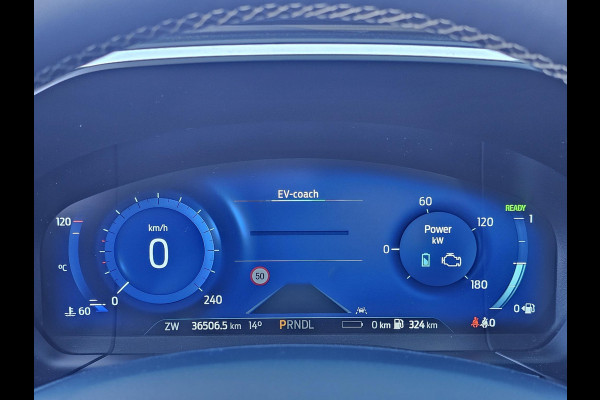 Ford Kuga Vignale Panoramadak | Lederen bekleding | Stoelgeheugen | Elektrische Achterklep | Winterpack | Zéér compleet!