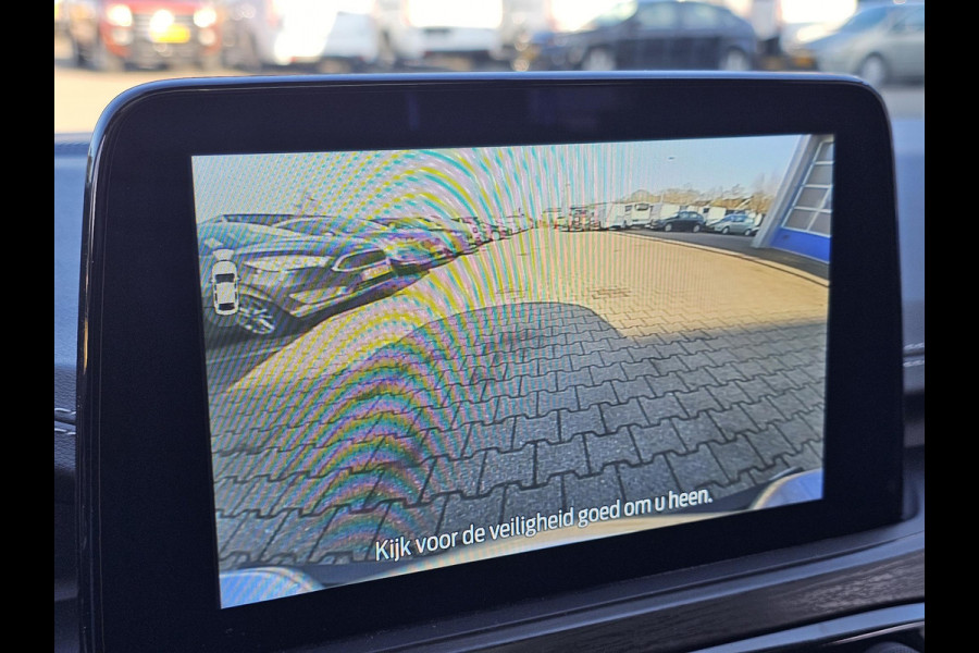 Ford Kuga Vignale Panoramadak | Lederen bekleding | Stoelgeheugen | Elektrische Achterklep | Winterpack | Zéér compleet!