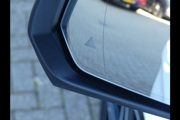 Mercedes-Benz V-Klasse 250d Lang AMG Pakket Dubbel Cabine PANORAMADAK