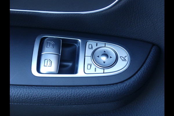 Mercedes-Benz V-Klasse 250d Lang AMG Pakket Dubbel Cabine PANORAMADAK