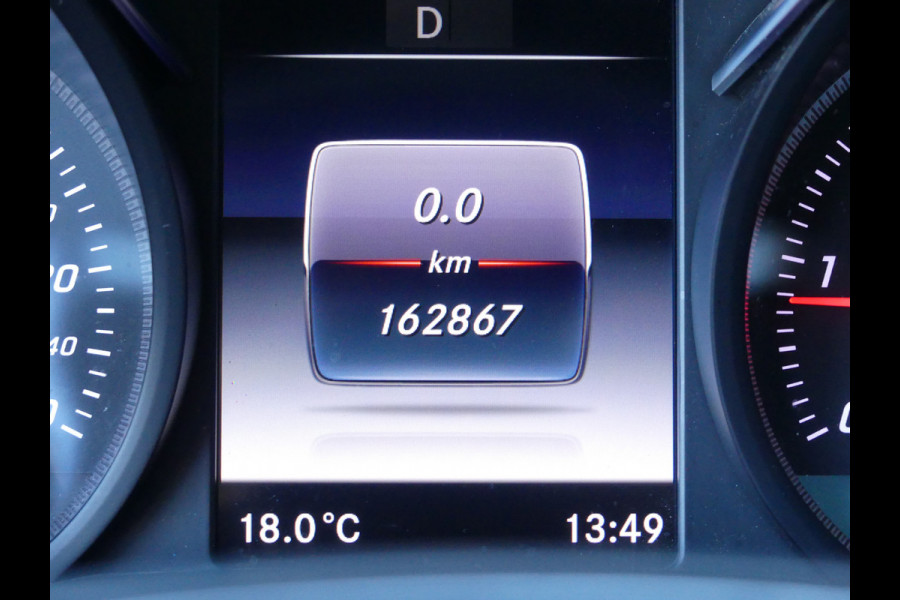 Mercedes-Benz V-Klasse 250d Lang AMG Pakket Dubbel Cabine PANORAMADAK