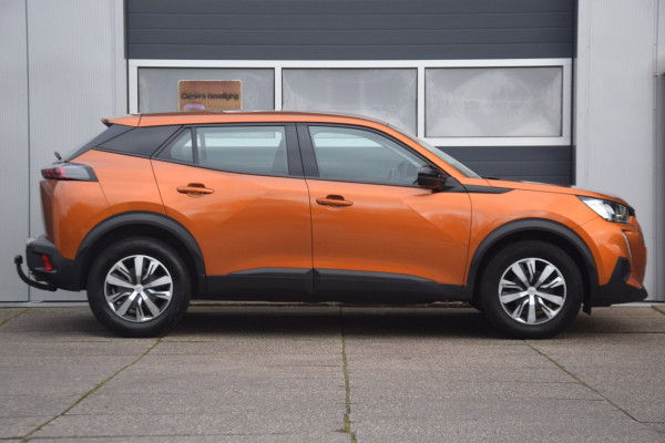 Peugeot 2008 1.2 PureTech Active AFNEEMBARE TREKHAAK/APPLE CARPLAY/CRUISE CONTROL