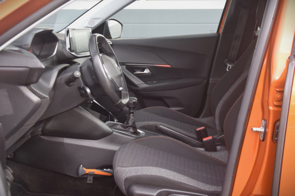 Peugeot 2008 1.2 PureTech Active AFNEEMBARE TREKHAAK/APPLE CARPLAY/CRUISE CONTROL