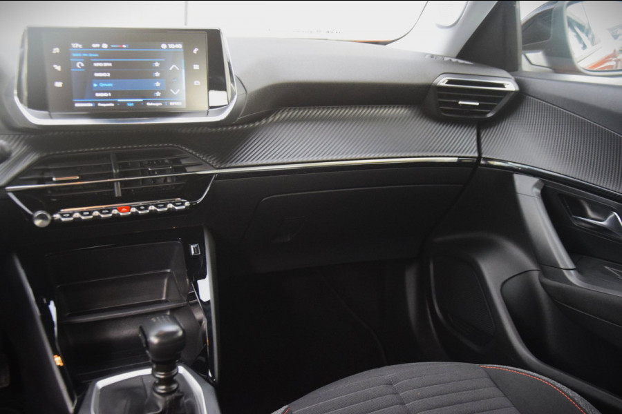 Peugeot 2008 1.2 PureTech Active AFNEEMBARE TREKHAAK/APPLE CARPLAY/CRUISE CONTROL