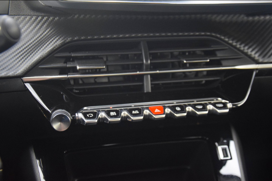 Peugeot 2008 1.2 PureTech Active AFNEEMBARE TREKHAAK/APPLE CARPLAY/CRUISE CONTROL