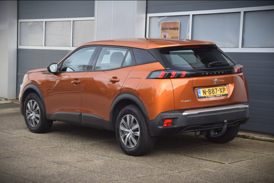 Peugeot 2008 1.2 PureTech Active AFNEEMBARE TREKHAAK/APPLE CARPLAY/CRUISE CONTROL