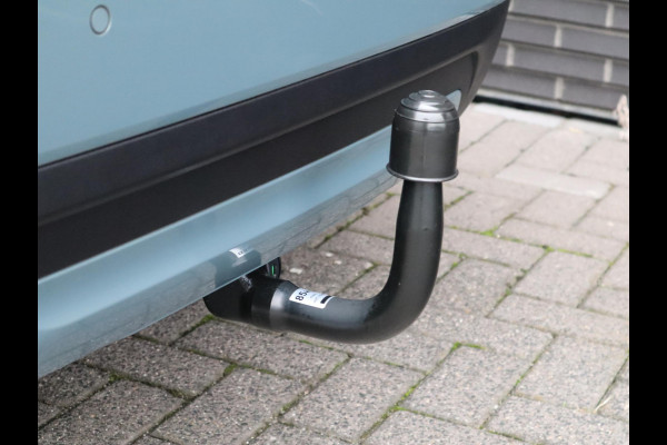 MINI Countryman Cooper S E ALL4 Classic Automaat / Panoramadak / Stuurwielverwarming / Harman Kardon / LED / MINI Navigatiesysteem / 17 Inch / Sportstoelen / Trekhaak / Lichtpakket