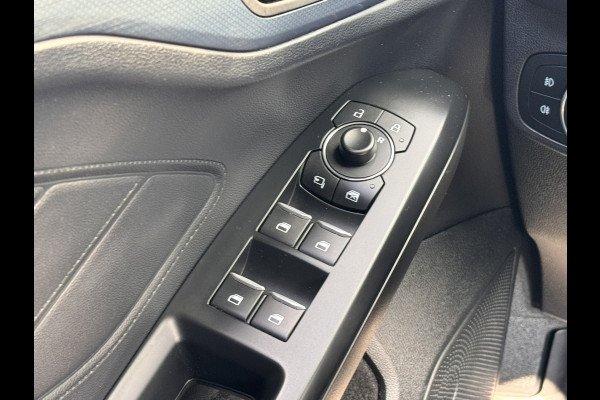 Ford Focus 1.0 EcoBoost Active Business | Trekhaak | Winterpack!