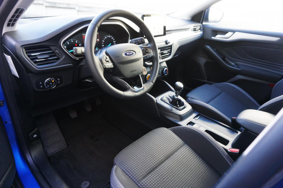 Ford FOCUS Wagon 1.0 EcoB.125PK Hybrid Business/Dealeronderhouden/ December 2021!