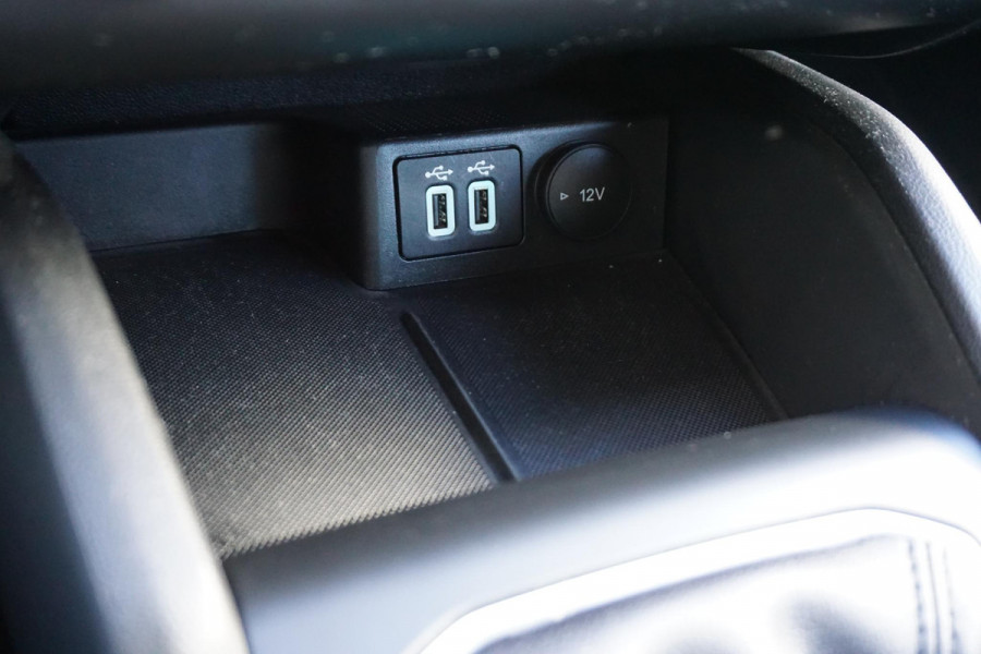 Ford FOCUS Wagon 1.0 EcoB.125PK Hybrid Business/Dealeronderhouden/ December 2021!