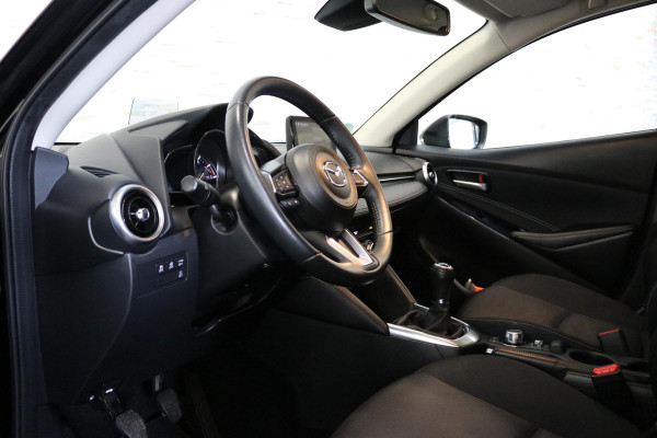 Mazda 2 1.5 Skyactiv-G Luxury | Camera | LED | NAP | Dealer onderhouden | Nwe APK |
