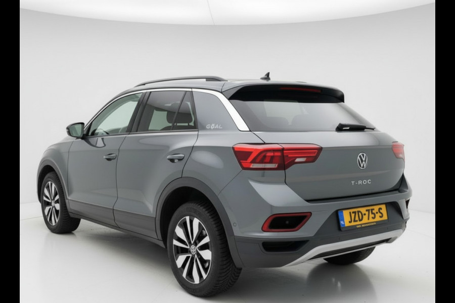 Volkswagen T-Roc TSI 115PK LIFE GOAL EDITION NAVI/CARPLAY/STOELVERWARMING/ FABRIEKSGARANTIE