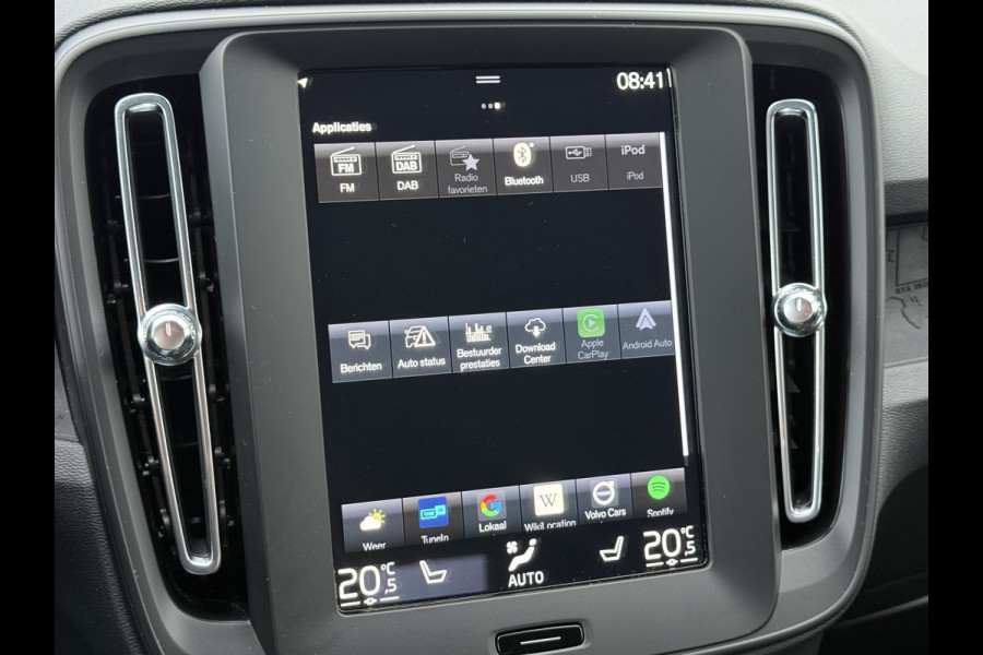 Volvo XC40 1.5 T3 Momentum | Navi | CarPlay | Cruise | Camera | LED