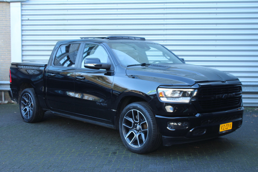 Dodge Ram 1500 5.7 V8 402pk 4x4 Crew Cab Laramie LPG Panoramadak Luchtvering NL-Auto NAP Clima Cruise Navi Camera LMV Leder Keyless