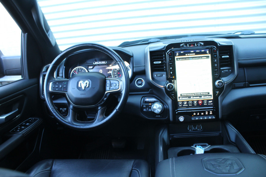 Dodge Ram 1500 5.7 V8 402pk 4x4 Crew Cab Laramie LPG Panoramadak Luchtvering NL-Auto NAP Clima Cruise Navi Camera LMV Leder Keyless