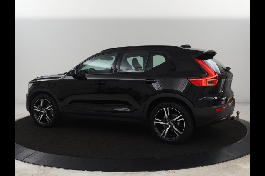 Volvo XC40 1.5 T4 Recharge R Design Expression | Leder | Trekhaak | Stoel & Stuurverwarming | Adaptive cruise | Carplay | Camera | Navigatie | Keyless | PHEV | Plug In