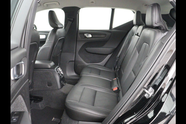Volvo XC40 1.5 T4 Recharge R Design Expression | Leder | Trekhaak | Stoel & Stuurverwarming | Adaptive cruise | Carplay | Camera | Navigatie | Keyless | PHEV | Plug In