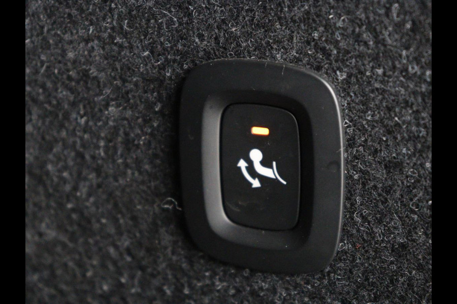 Volvo XC40 1.5 T4 Recharge R Design Expression | Leder | Trekhaak | Stoel & Stuurverwarming | Adaptive cruise | Carplay | Camera | Navigatie | Keyless | PHEV | Plug In