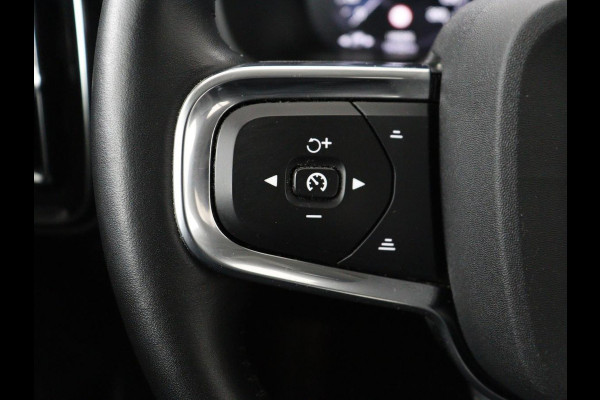 Volvo XC40 1.5 T4 Recharge R Design Expression | Leder | Trekhaak | Stoel & Stuurverwarming | Adaptive cruise | Carplay | Camera | Navigatie | Keyless | PHEV | Plug In