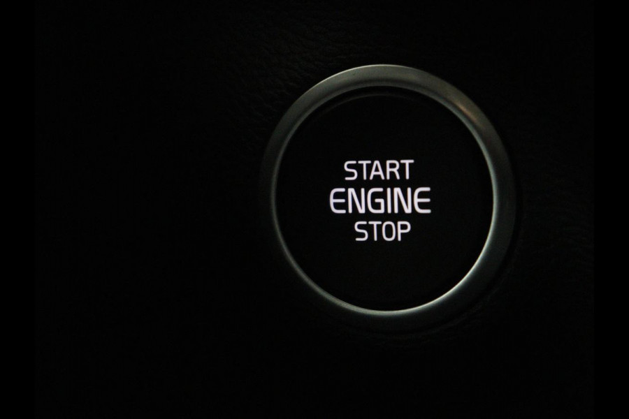 Volvo XC40 1.5 T4 Recharge R Design Expression | Leder | Trekhaak | Stoel & Stuurverwarming | Adaptive cruise | Carplay | Camera | Navigatie | Keyless | PHEV | Plug In