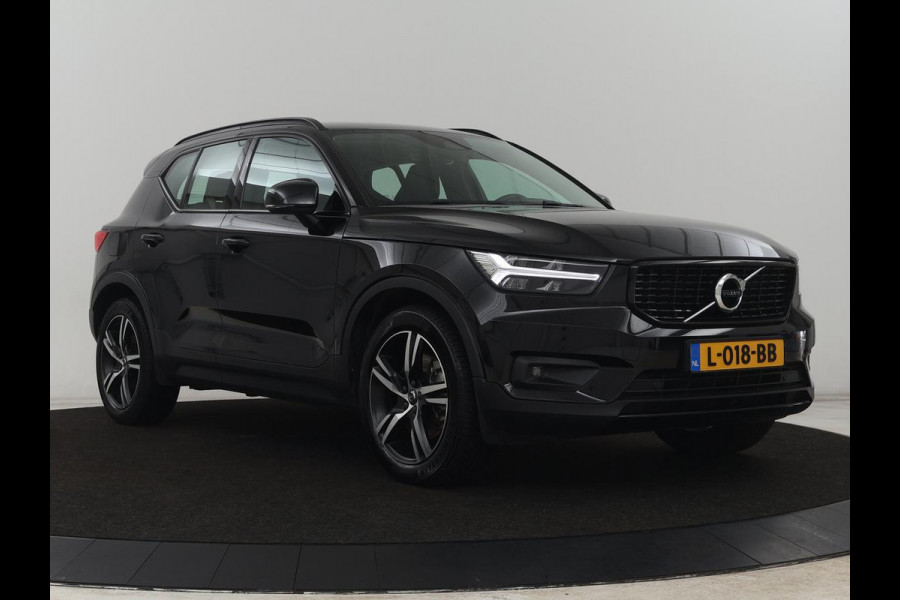 Volvo XC40 1.5 T4 Recharge R Design Expression | Leder | Trekhaak | Stoel & Stuurverwarming | Adaptive cruise | Carplay | Camera | Navigatie | Keyless | PHEV | Plug In