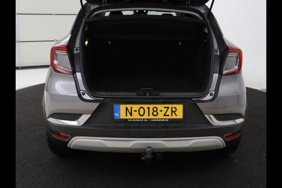 Renault Captur 1.0 TCe Intens | Stoelverwarming | Trekhaak | Carplay | Camera | Navigatie | Half leder | Full LED | Keyless | Climate control | Cruise control | Getint glas