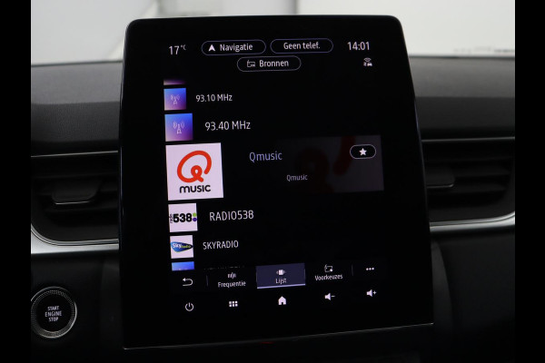 Renault Captur 1.0 TCe Intens | Stoelverwarming | Trekhaak | Carplay | Camera | Navigatie | Half leder | Full LED | Keyless | Climate control | Cruise control | Getint glas