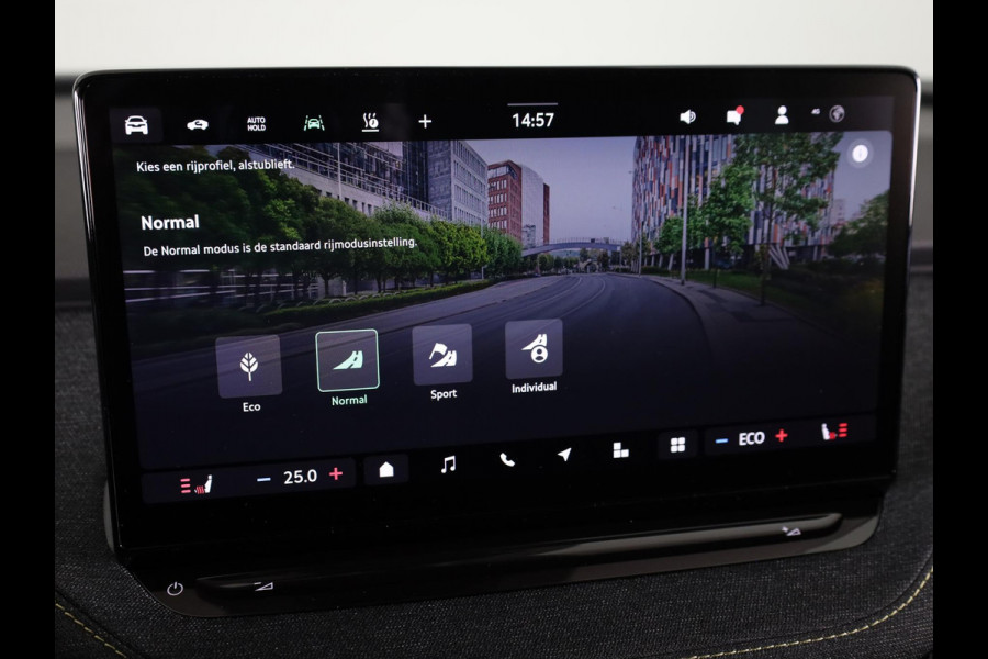 Škoda Elroq 60 Business Edition - Tour 204pk | 20 inch | Stoelverwarming | Adaptive Cruise Control | Blind Spot