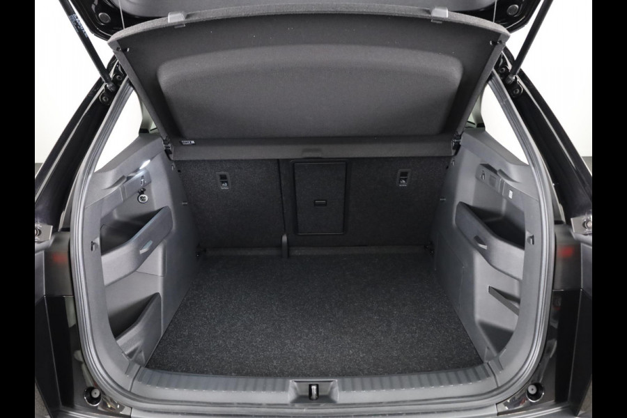 Škoda Elroq 60 Business Edition - Tour 204pk | 20 inch | Stoelverwarming | Adaptive Cruise Control | Blind Spot