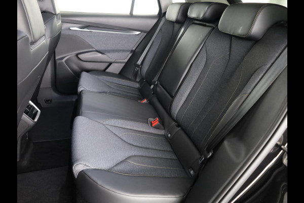 Škoda Elroq 60 Business Edition - Tour 204pk | 20 inch | Stoelverwarming | Adaptive Cruise Control | Blind Spot